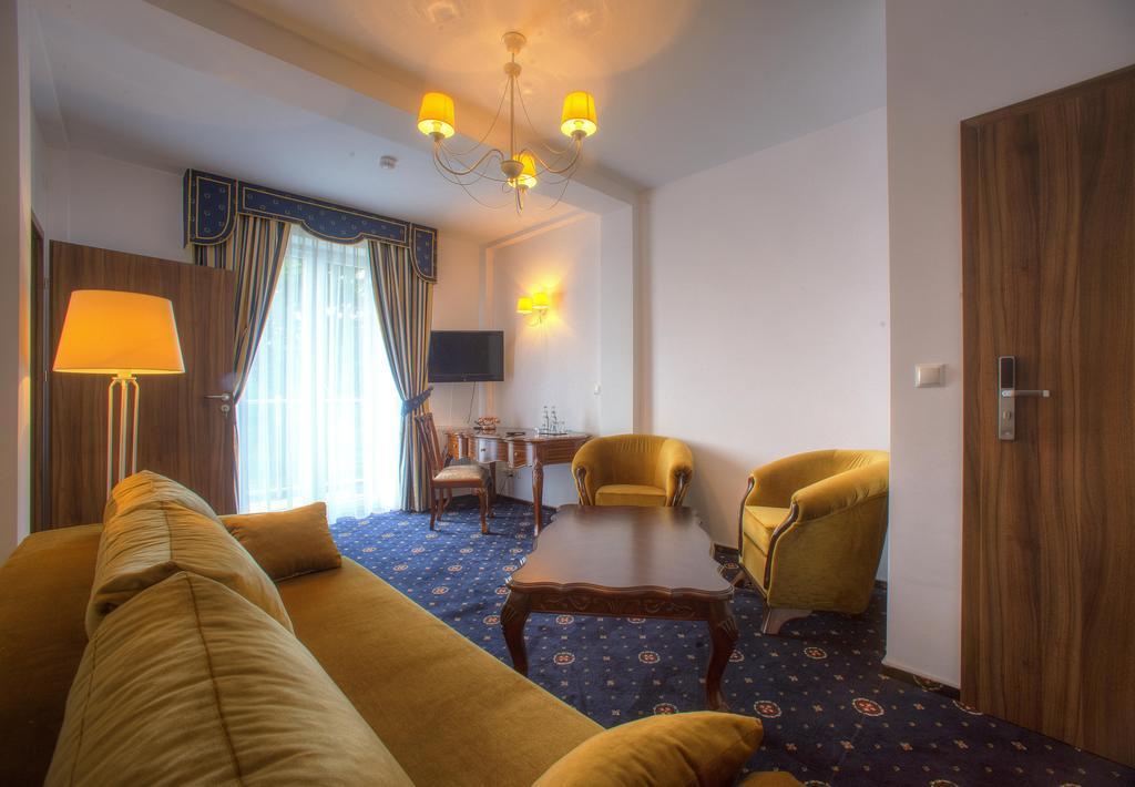 Hotel Ланьцут Номер фото