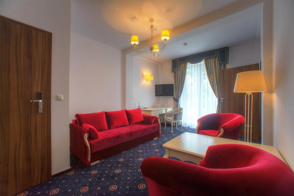 Hotel Ланьцут Номер фото